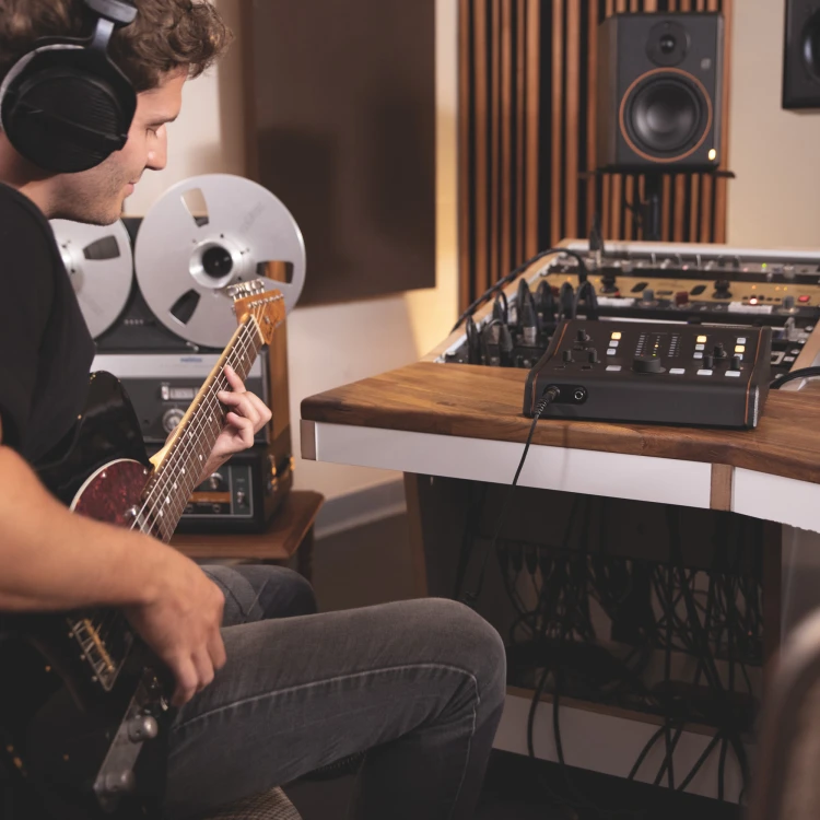 PALMER MONICON XL studio kontroler
