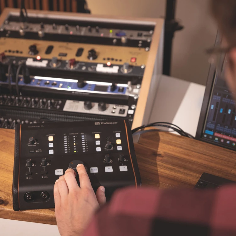 PALMER MONICON XL studio kontroler