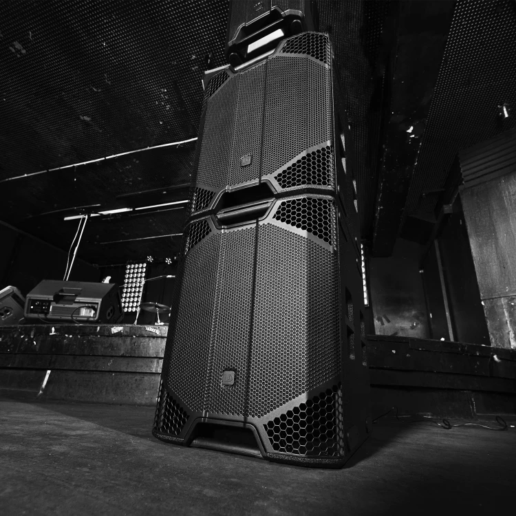 LD Systems ICOA SUB 21 A PRO 21" subwoofer PA z zasilaniem bas-refleksowym