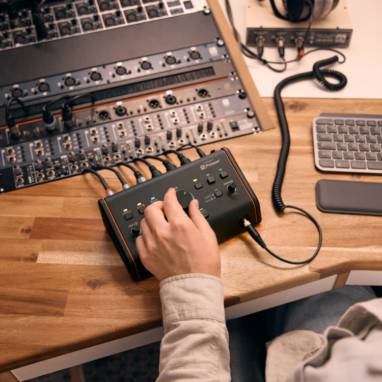PALMER MONICON L G2 G kontroler monitorów studyjnych