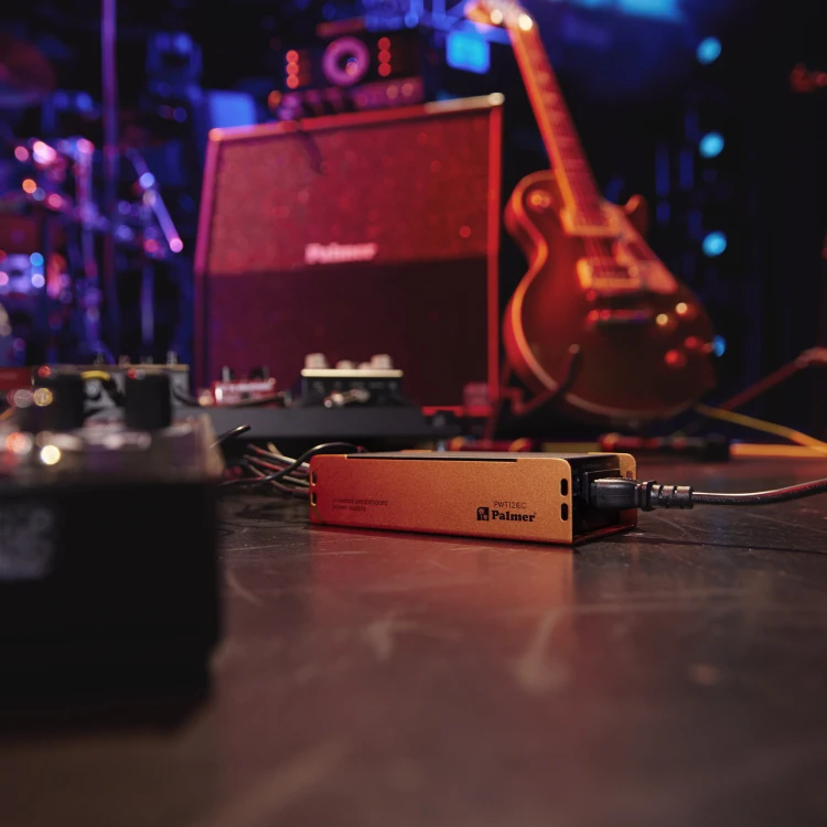 PALMER PWT 12 IEC zasilacz do efektów gitarowych