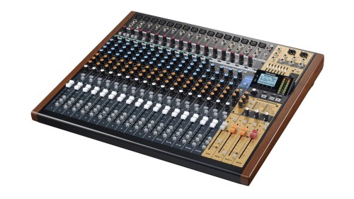 tascam-model-24-mikser-analogowy
