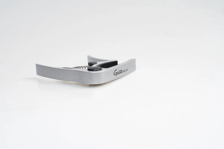 guitto-ggc-06-sl-kapodaster-do-akustycznej
