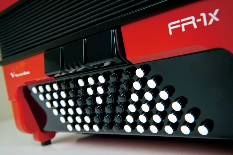 roland-fr-1xb-rd-akordeon-cyfrowy