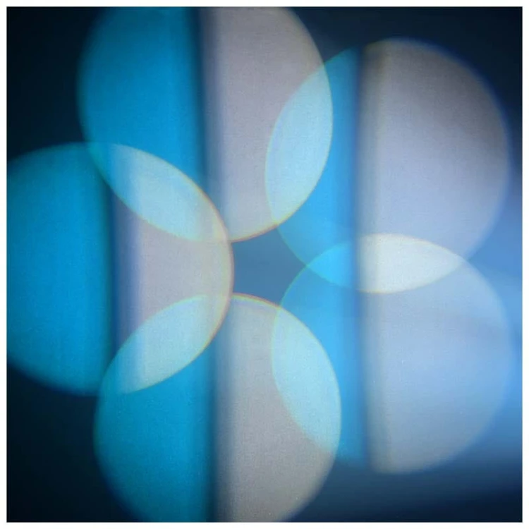 LIGHT4ME FOCUS 100 SPOT PRYZMA głowica ruchoma LED
