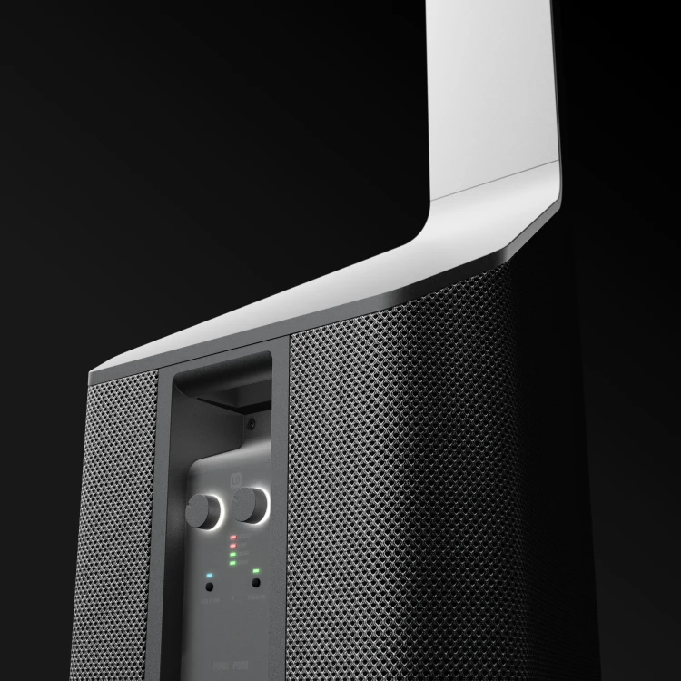 LD Systems MAUI P 900 B System aktywnych kolumn PA opracowany z Porsche Design Studio w kolorze Graphite Black