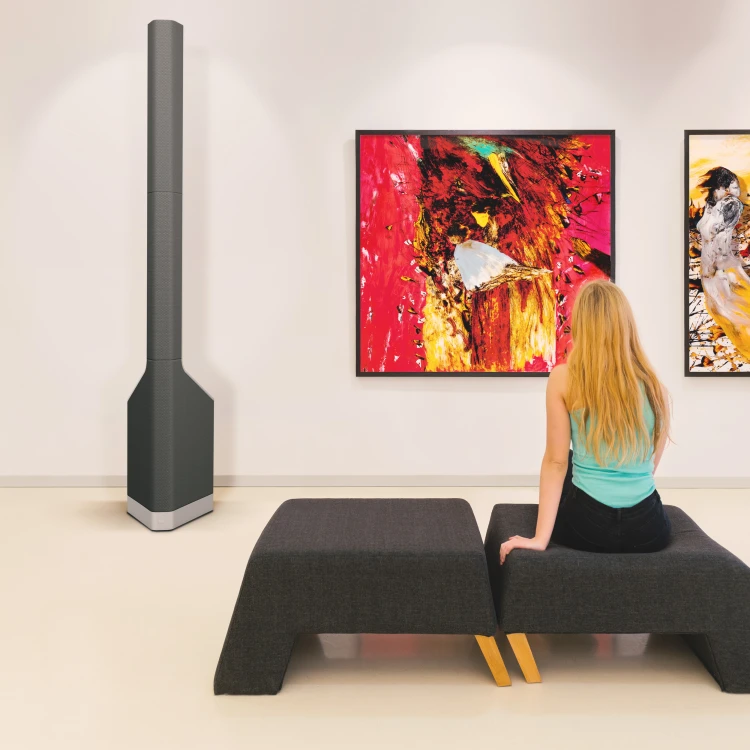 LD Systems MAUI P 900 WH System aktywnych kolumn PA opracowany z Porsche Design Studio w kolorze Cocoon White